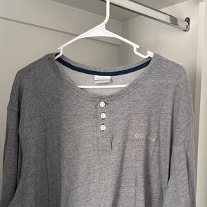 Columbia Men's Long Sleeve Gray Henley